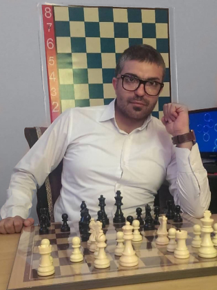 محمد امینی بیات
